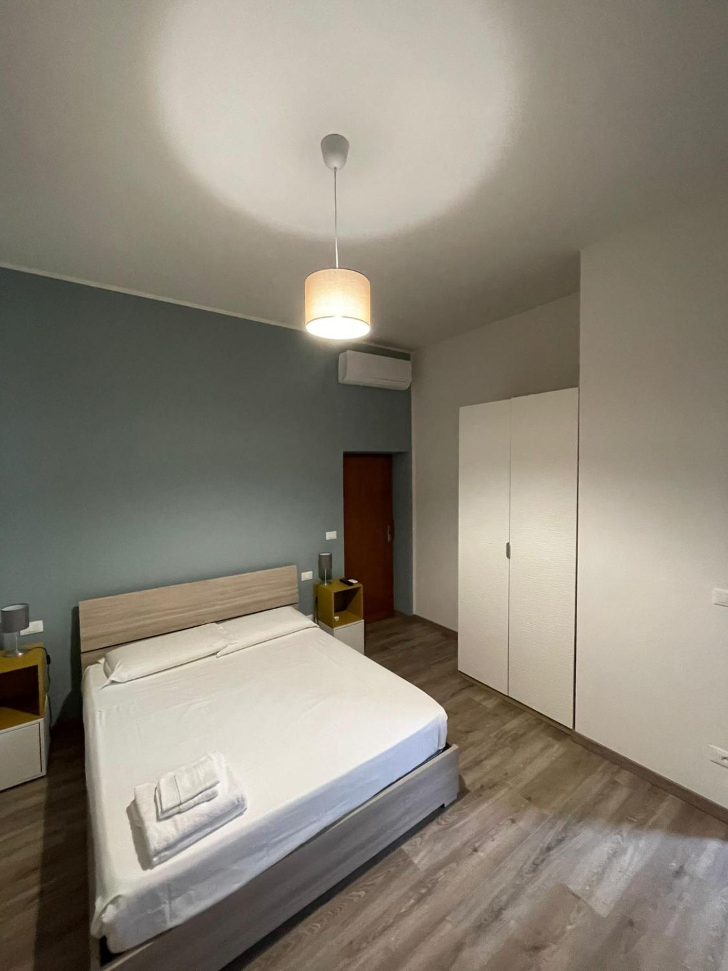 Deluxe Room,1600393073:JPEG